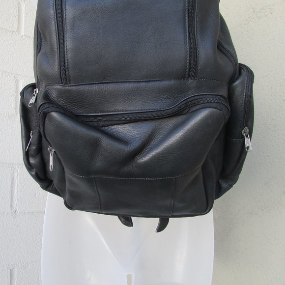Black leather unisex backpack 16\